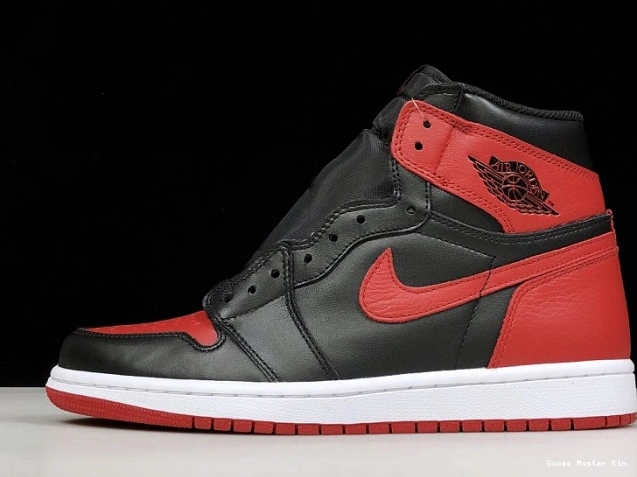 555088-001 Jordan 1 Air Banned OG High Retro 0815